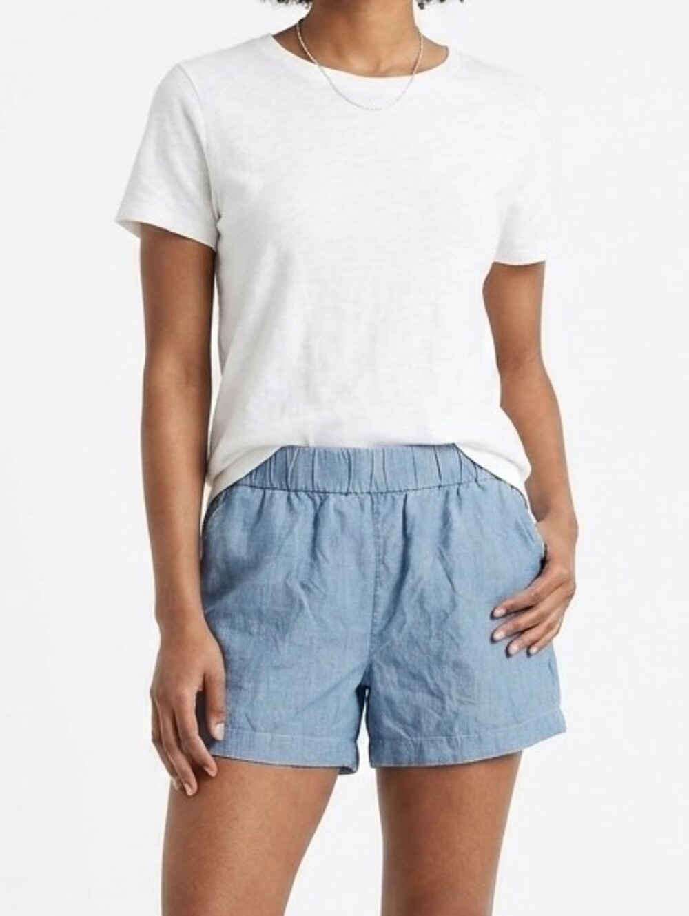 J. CREW Pull- On Shorts Chambray Large Style #CA349 100% Cotton